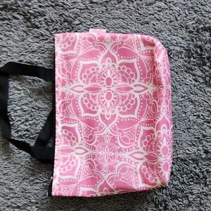 Insulated lunch bag